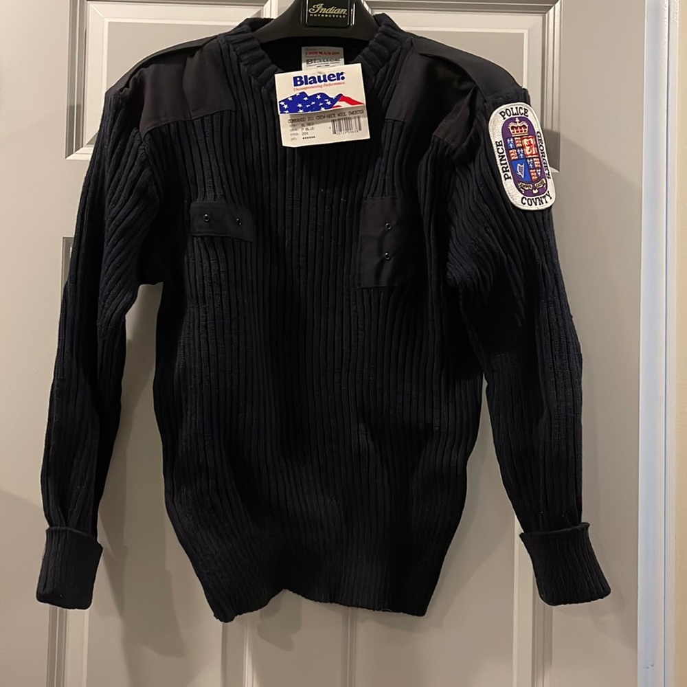 Blauer sweater